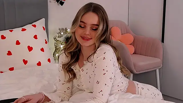 SIlviaBeyt online show from 01.07.25