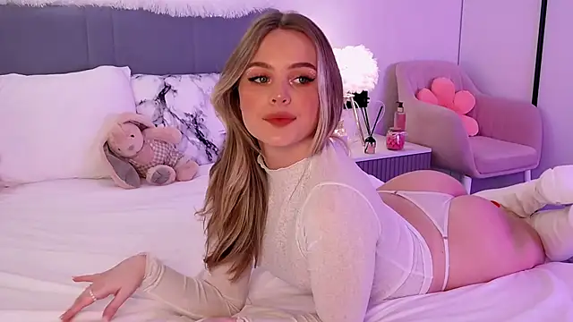 SIlviaBeyt online show from 01.18.25