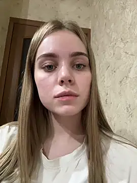 SIlviaBeyt online show from 09.23.25