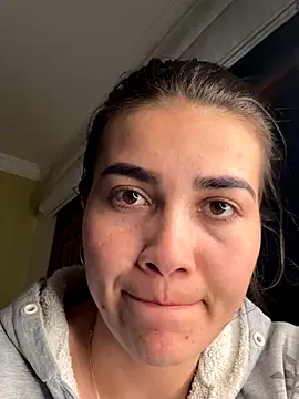 aurora divine online show from 11.14.25