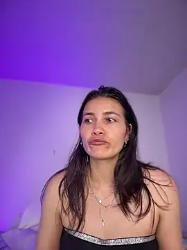 Snapshot of aurora_divine chatting on 05.14.26 aurora divine online show from 05.14.26