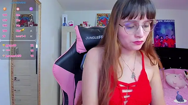 Lucyy-hess online show from 12.04.24