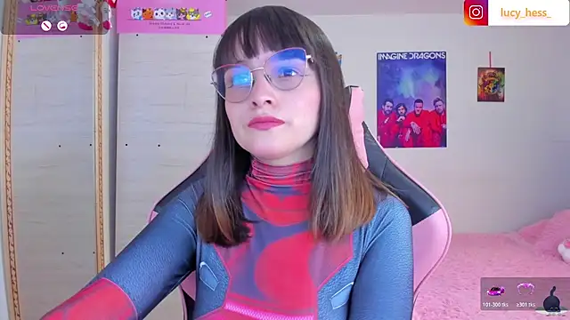 Lucyy-hess online show from 04.21.26