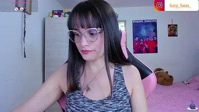 Lucyy-hess online show from 06.12.26