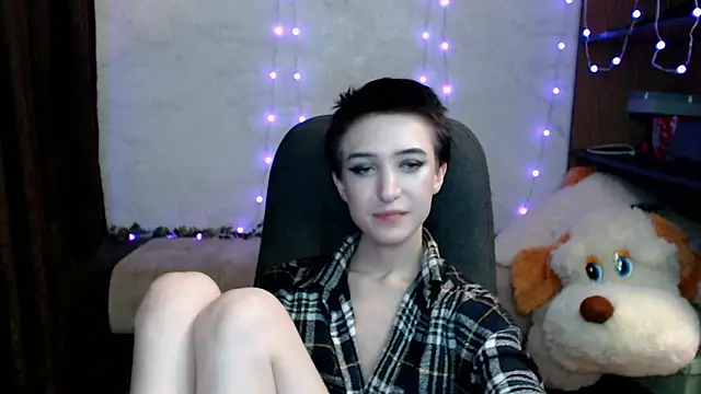 MilanaThorn online show from 12.28.24