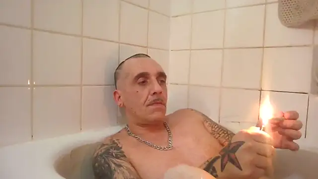 CandiedPompano online show from 10.01.25