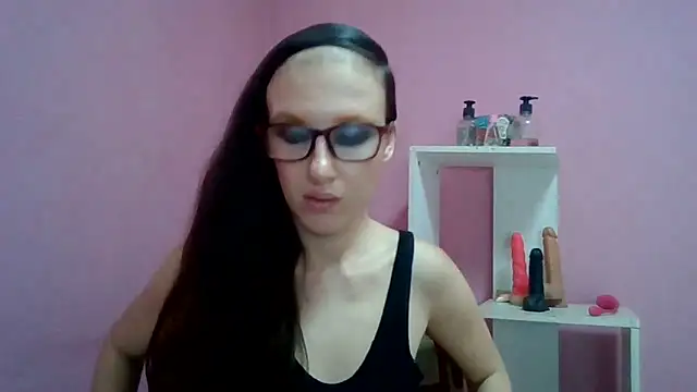 LolaBoobs online show from 06.13.26