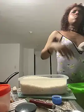 Snapshot of zahrivk1 chatting on 03.02.25 zahrivk1 online show from 03.02.25