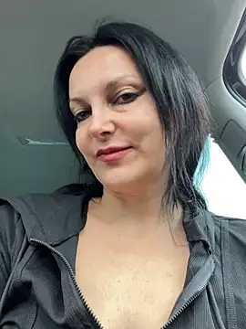 Snapshot of -OLYA- chatting on 03.12.25 -OLYA- online show from 03.12.25