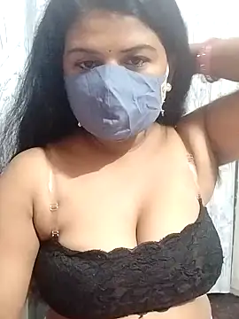 Snapshot of Dr_Chhaya chatting on 10.14.25 Dr Chhaya online show from 10.14.25