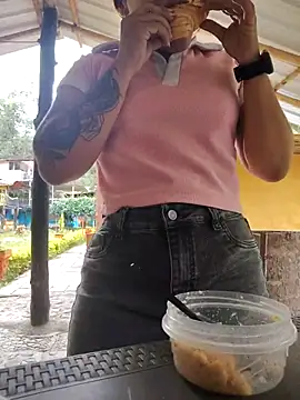 Caro kitty- online show from 09.12.25