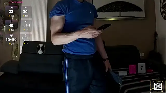 Snapshot of ApollonFit_x69 chatting on 04.01.26 ApollonFit x69 online show from 04.01.26