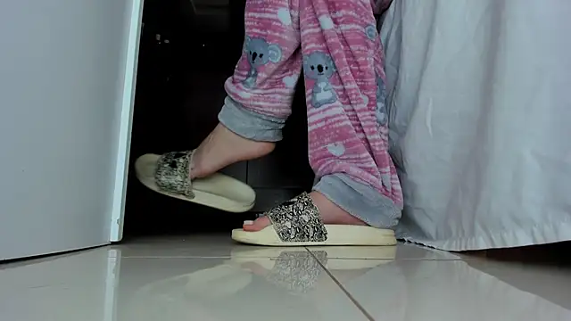 sherilkwang19tv online show from 10.06.25