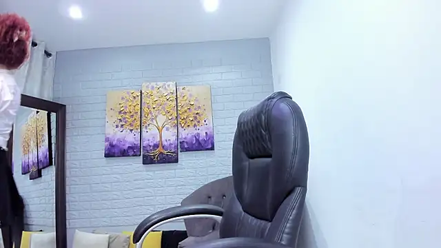 ebbafernandez  online show from 01.09.26