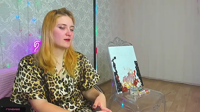 Snapshot of Miss_Elsa_ chatting on 03.12.25 Miss Elsa online show from 03.12.25