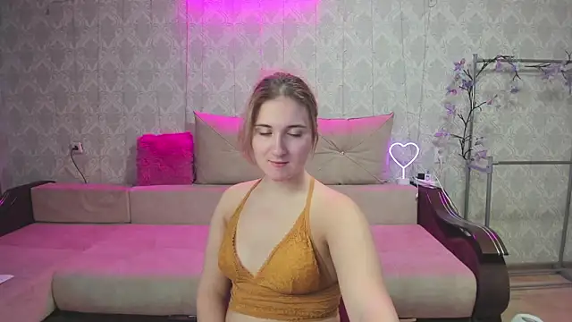 Snapshot of Miss_Elsa_ chatting on 11.20.25 Miss Elsa online show from 11.20.25