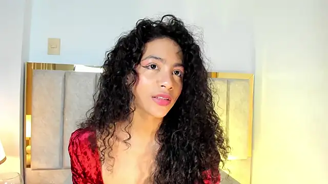 Snapshot of AntonellaHall_ chatting on 09.20.25 AntonellaHall online show from 09.20.25