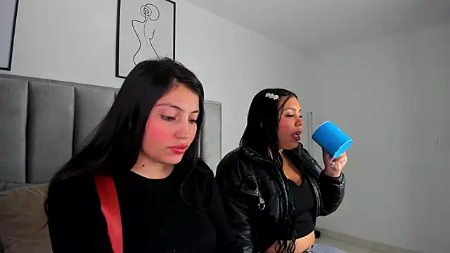 Snapshot of Laiia_Page chatting on 12.05.25 Laiia Page online show from 12.05.25