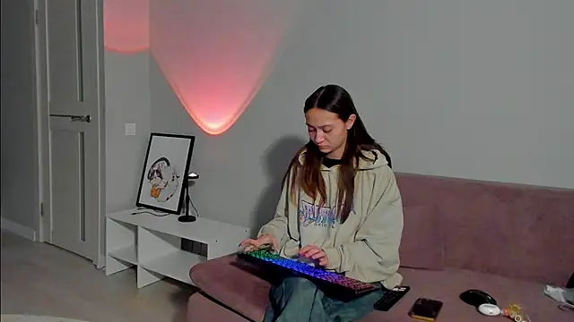 EllaSky xoxo online show from 01.18.25