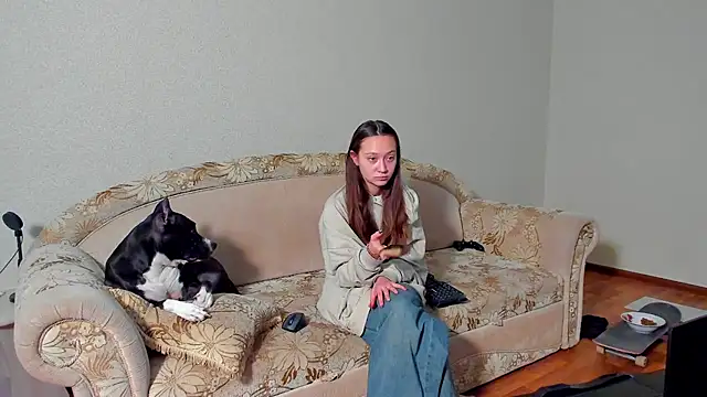 EllaSky xoxo online show from 03.12.25