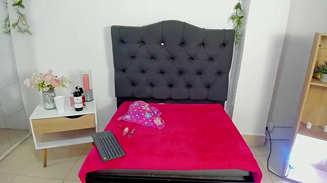 Alyssa jones online show from 03.04.25