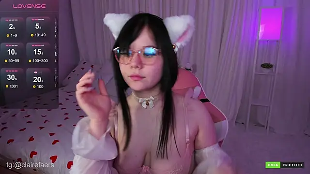 Snapshot of ClaireFaers_ chatting on 01.11.25 ClaireFaers online show from 01.11.25