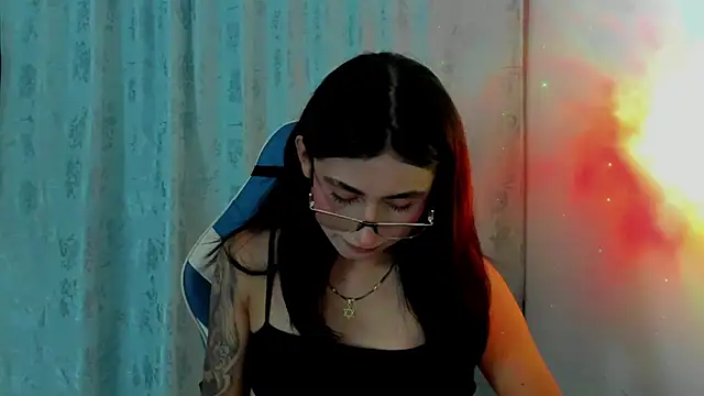 Camila TransGirl online show from 12.15.25