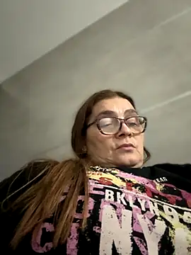 Snapshot of AntonellaAlondra4 chatting on 11.16.25 AntonellaAlondra4 online show from 11.16.25