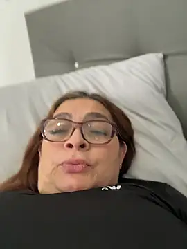 AntonellaAlondra4 online show from 04.21.26