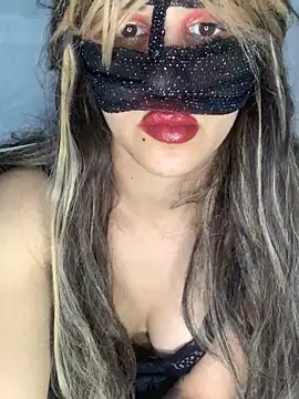 Snapshot of senoritaseno chatting on 02.14.25 senoritaseno online show from 02.14.25