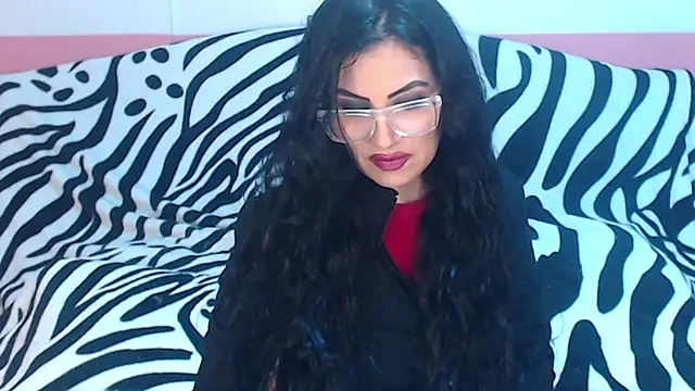 Snapshot of Ary_z chatting on 03.28.26 Ary z online show from 03.28.26