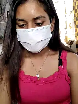 its sophiaa online show from 12.08.24