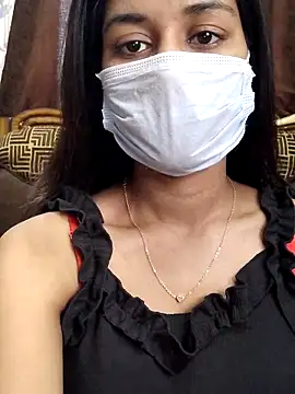 its sophiaa online show from 02.16.25