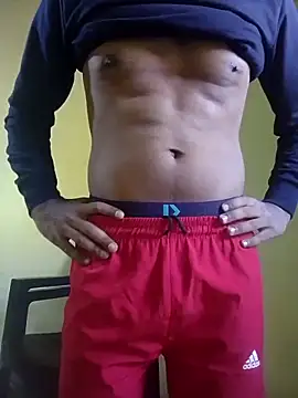 Snapshot of its_yonish chatting on 12.03.25 its yonish online show from 12.03.25