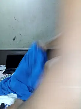 Snapshot of slimcate91 chatting on 11.21.25 slimcate91 online show from 11.21.25