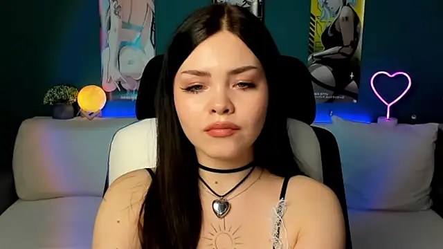 Snapshot of AkiraKatsu chatting on 01.19.25 AkiraKatsu online show from 01.19.25