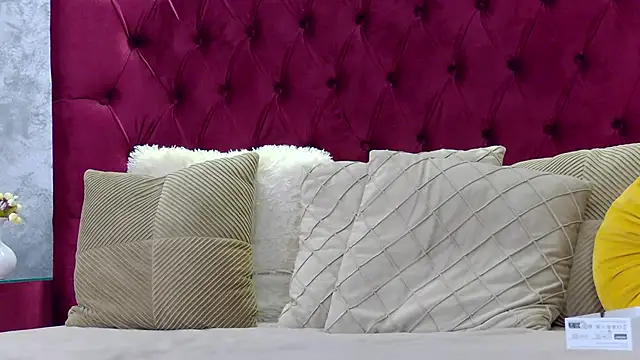 Snapshot of MissJasmine_ chatting on 03.13.25 MissJasmine online show from 03.13.25