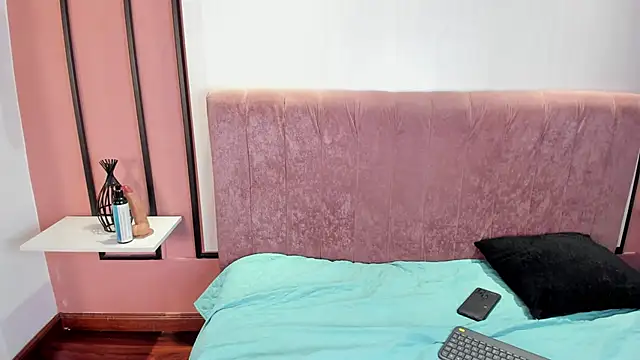 rose nova online show from 02.22.25