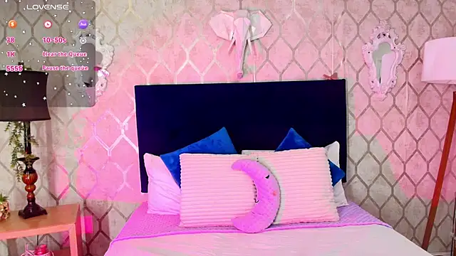 Snapshot of Ivy_Starr1 chatting on 02.06.25 Ivy Starr1 online show from 02.06.25