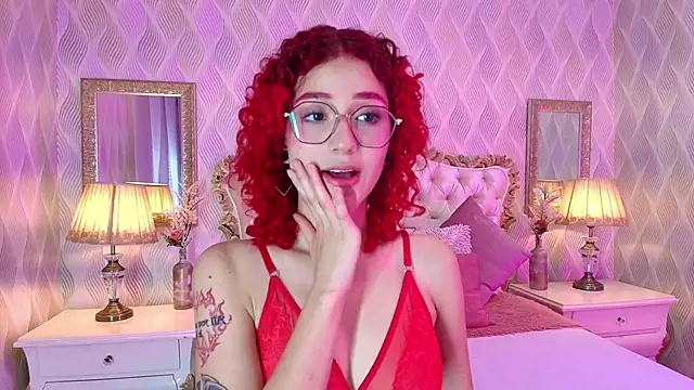 Snapshot of Ivy_Starr1 chatting on 03.10.25 Ivy Starr1 online show from 03.10.25