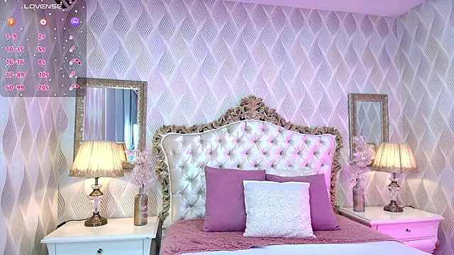 Snapshot of Ivy_Starr1 chatting on 09.12.25 Ivy Starr1 online show from 09.12.25