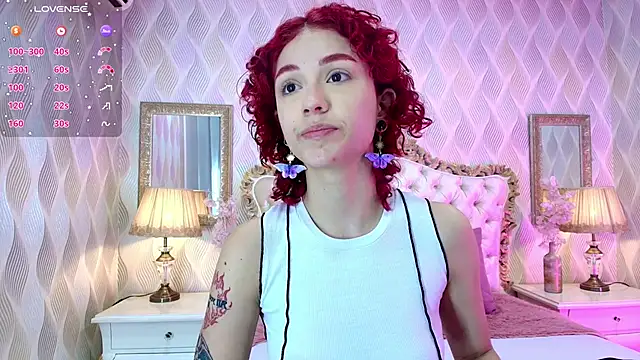 Snapshot of Ivy_Starr1 chatting on 09.16.25 Ivy Starr1 online show from 09.16.25