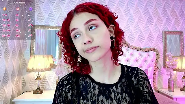 Snapshot of Ivy_Starr1 chatting on 09.27.25 Ivy Starr1 online show from 09.27.25