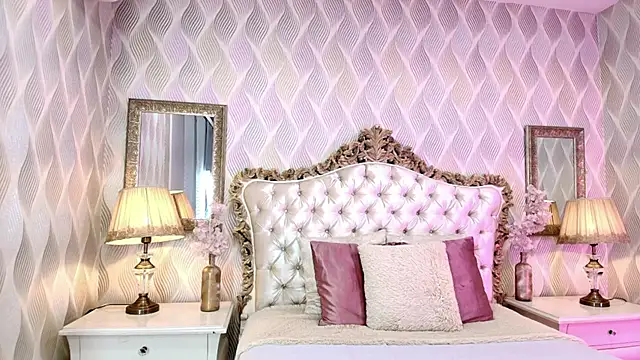 Snapshot of Ivy_Starr1 chatting on 11.20.25 Ivy Starr1 online show from 11.20.25