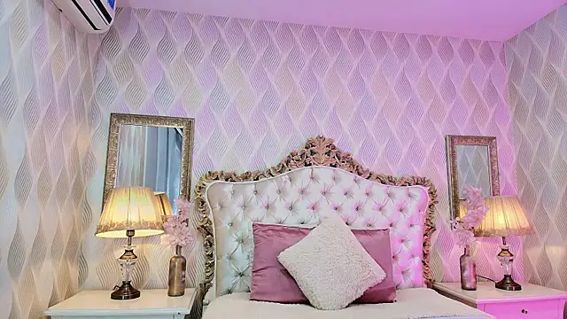 Snapshot of Ivy_Starr1 chatting on 11.29.25 Ivy Starr1 online show from 11.29.25