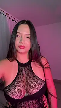 Snapshot of NathRossi chatting on 12.04.25 NathRossi online show from 12.04.25