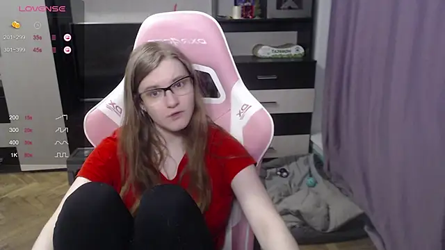 Snapshot of Tomato_Tease chatting on 01.03.25 Tomato Tease online show from 01.03.25