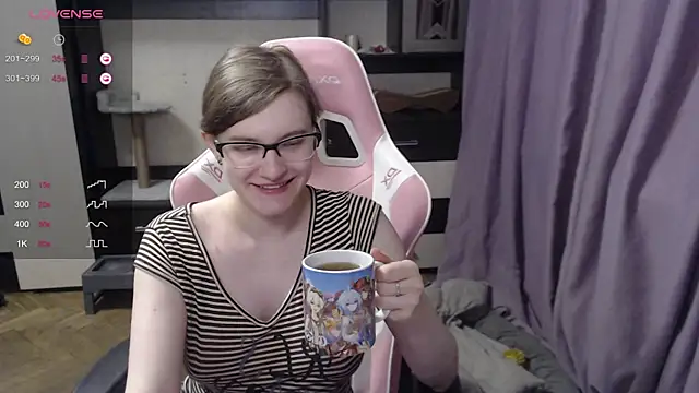 Snapshot of Tomato_Tease chatting on 03.17.25 Tomato Tease online show from 03.17.25