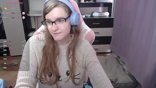 Snapshot of Tomato_Tease chatting on 09.26.25 Tomato Tease online show from 09.26.25