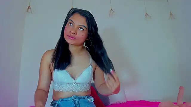 Lori Evanss online show from 02.20.25